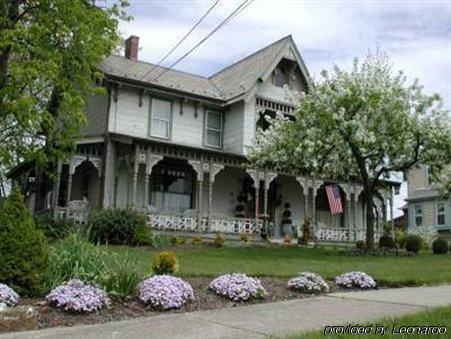 Rocking Horse Inn Ravenna Exterior foto